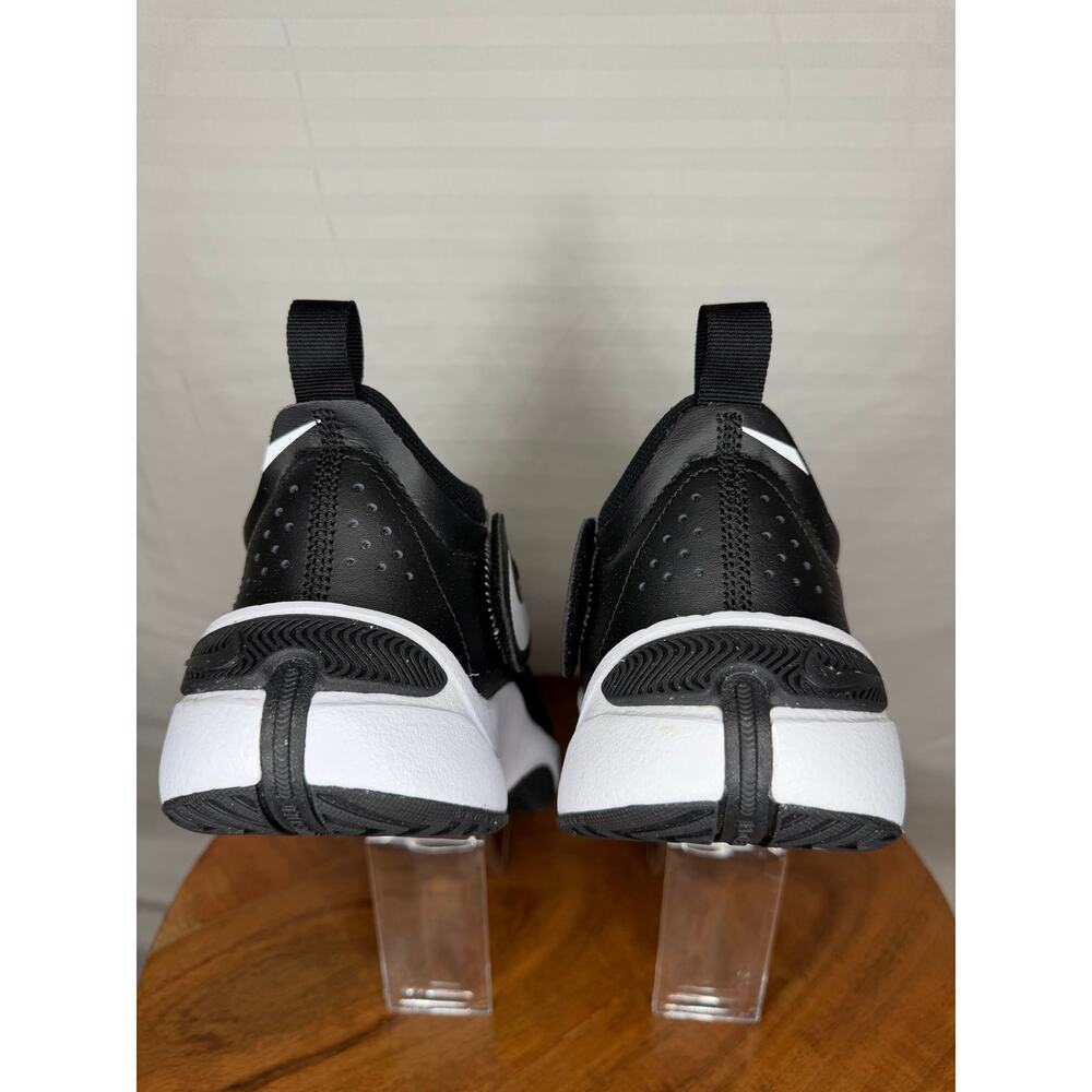 Nike Team Hustle D 11 GS Black White Basketball Shoes Youth 7Y Women’s 8.5 NWT - Picture 9 of 14
